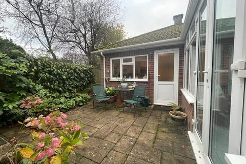 2 bedroom detached bungalow for sale, Norwich NR7