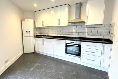 2 bedroom apartment to rent, Acton Lane, Hounslow, London, W4