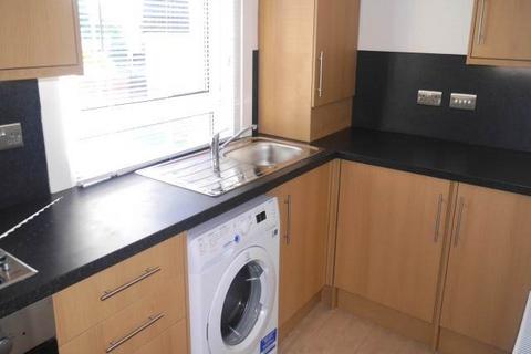 2 bedroom flat to rent, Bayview Road, Invergowrie,