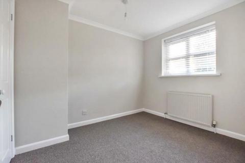 2 bedroom end of terrace house to rent, Cedar Court, Turners Lane, North Ferriby