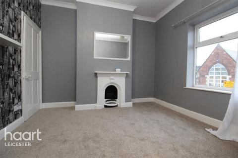 2 bedroom terraced house to rent, High Street, Leicester