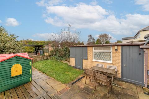 4 bedroom terraced house for sale, Kings Drive, Leicester Forest East