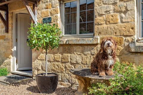 2 bedroom terraced house for sale, Bell Yard, Broadway, Worcestershire, WR12