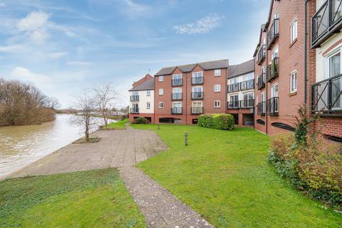 2 bedroom flat for sale, Mortimers Quay, Evesham, Worcestershire