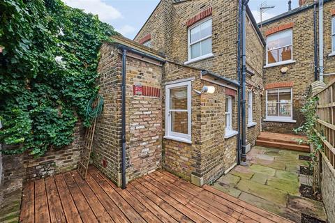 2 bedroom terraced house for sale, Montefiore Street, SW8