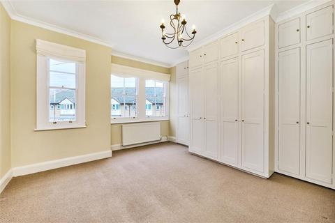 29 Montefiore Street, London, SW8 3TL
