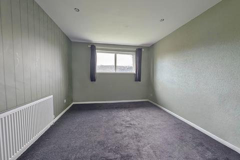 1 bedroom flat for sale, White Thorns View, Batemoor, S8 8EU