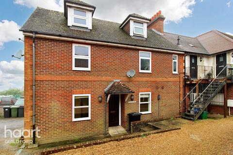 2 bedroom flat to rent, Headley Road, HINDHEAD