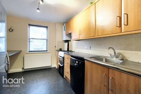 2 bedroom flat to rent, Headley Road, HINDHEAD