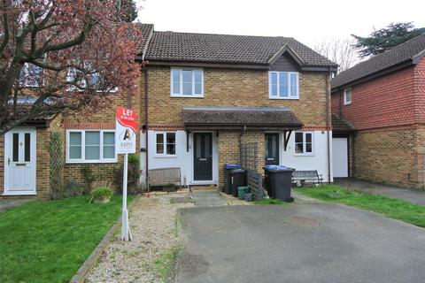 2 bedroom terraced house to rent, Rosemead, Chertsey KT16