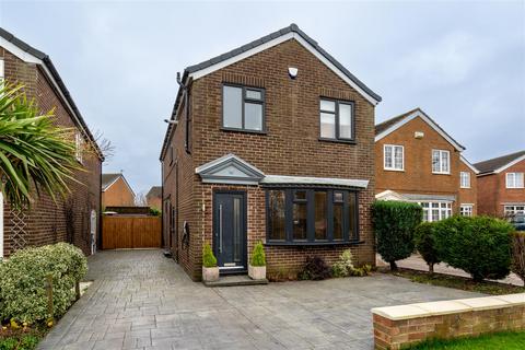 4 bedroom detached house for sale, Red Hall Lane, Leeds LS14