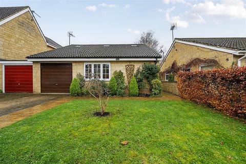 3 bedroom detached bungalow for sale, Lansdowne Crescent, Derry Hill, Calne