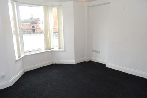 2 bedroom ground floor flat to rent, Flat 1 Primrose House 1, South Parade,Thorne,Doncaster, DN8