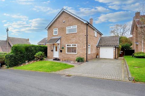 3 bedroom detached house for sale, Sycamore Rise, Basford, Nottingham