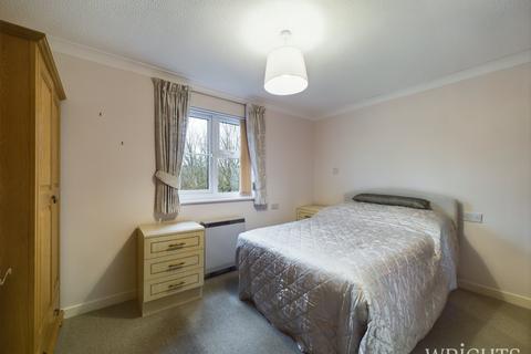 1 bedroom retirement property for sale, Roseacre Gardens, Welwyn Garden City AL7