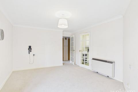 1 bedroom retirement property for sale, Roseacre Gardens, Welwyn Garden City AL7