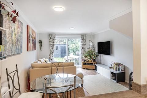 15 Parkside Close, London, SE20 7HQ