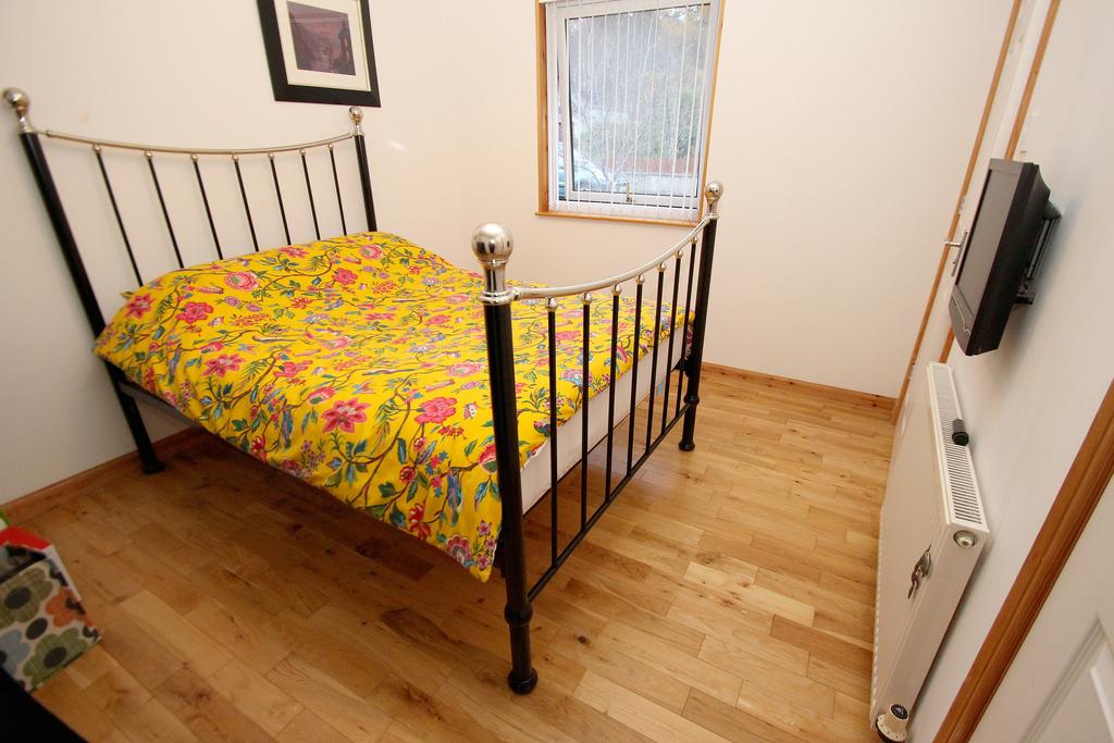 Bed 1