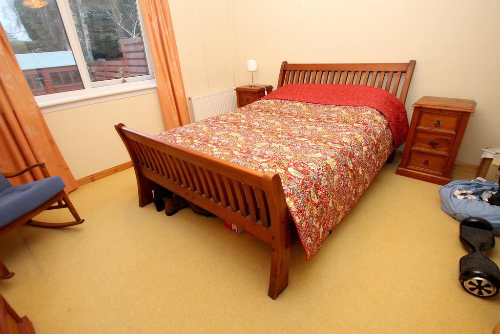 Bed 2