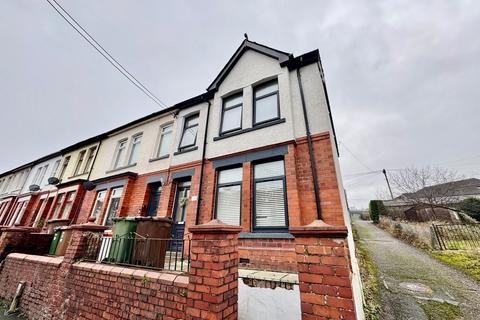 3 bedroom end of terrace house for sale, Coronation Road, Blackwood, NP12