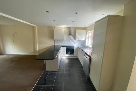 3 bedroom terraced house to rent, Talgarth Covert, Kings Norton, Birmingham, B38 9TW