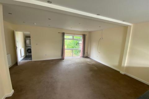 3 bedroom terraced house to rent, Talgarth Covert, Kings Norton, Birmingham, B38 9TW