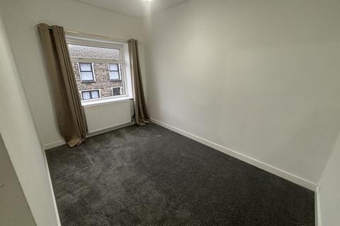 2 bedroom flat to rent, Woodland Street, Mountain Ash, CF45 3RE