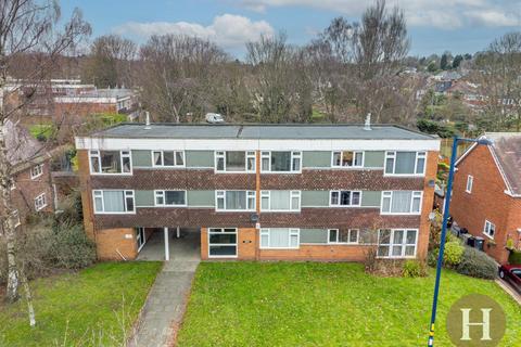 2 bedroom flat for sale, Ridgacre Road, Quinton, Birmingham, B32