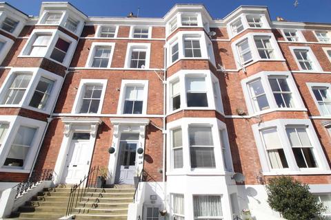 2 bedroom apartment for sale, Prince Of Wales Terrace, Scarborough