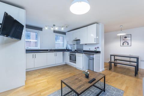 2 bedroom flat to rent, Wellesley Terrace, London