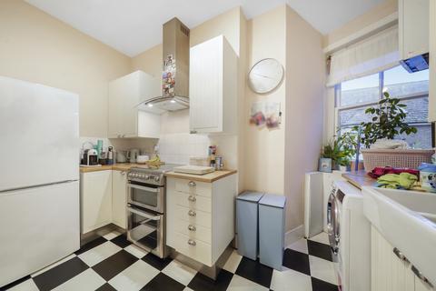 2 bedroom flat to rent, Culworth House, 80-86 Allitsen Road, St John's Wood, London