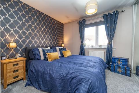 2 bedroom end of terrace house for sale, Cornfield Place, Livingston EH54