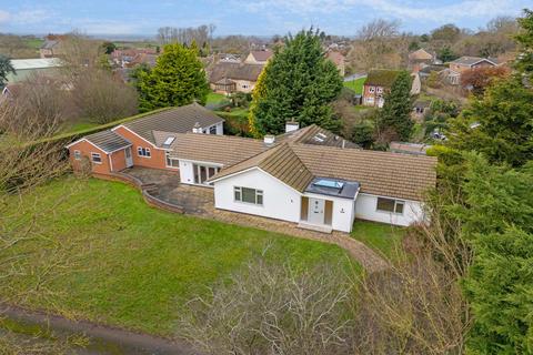 3 bedroom detached bungalow for sale, Bush Heath Lane, Harbury, Warwickshire CV33 9NF