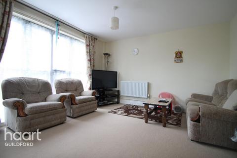 2 bedroom flat to rent, Simmons Court, GUILDFORD