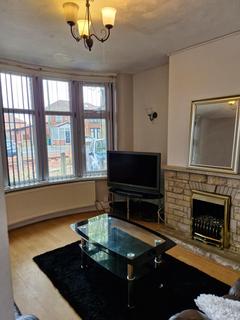 4 bedroom semi-detached house to rent, Parsonage Road, Manchester M20