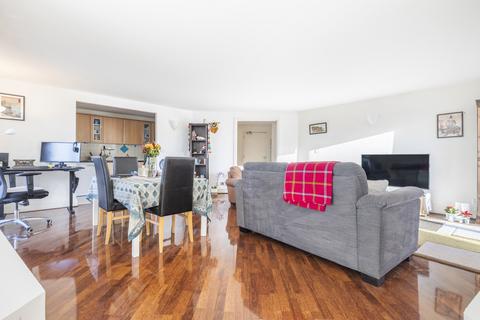 2 bedroom flat for sale, Waterman Building, 14 Westferry Road, London