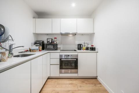 Studio for sale, Kara Court, 15 Seven Sea Gardens, London