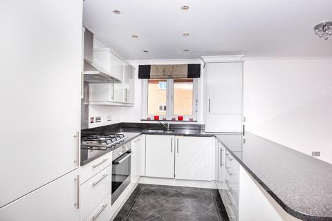 2 bedroom apartment to rent, Ascot,  Berkshire,  SL5