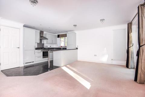 2 bedroom apartment to rent, Ascot,  Berkshire,  SL5