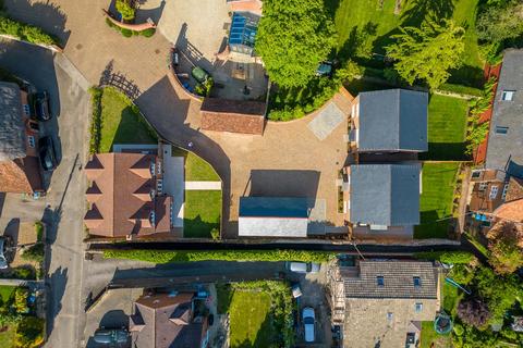 3 bedroom detached house for sale, White Horse Lane, Aylesbury HP22