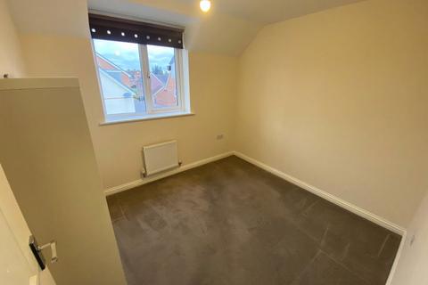 2 bedroom flat to rent, Dunnock Court, Queens Hill, Costessey