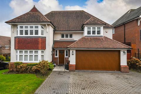 4 bedroom detached house for sale, 9 Pickwick Gardens, Compton, Wolverhampton, WV3 9EH