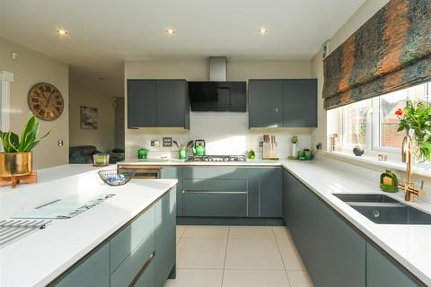 9 Pickwick Gardens, Wolverhampton, WV3 9EH