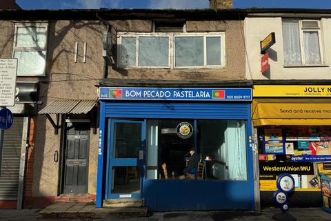 Shop for sale, Lea Bridge Road, Walthamstow, London