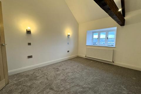 2 bedroom apartment to rent, Green End Lane, Plymtree