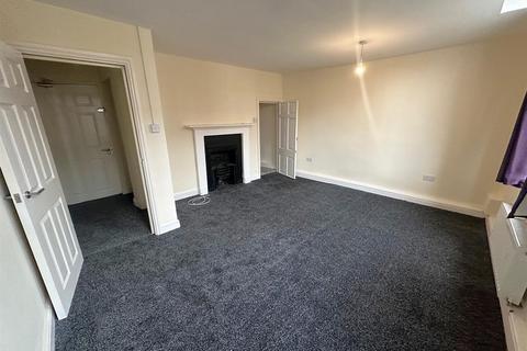 2 bedroom flat to rent, Flat 2 59-60 Tower Street, Dudley