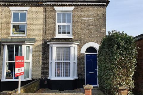 3 bedroom end of terrace house to rent, Wellington Road, Norwich