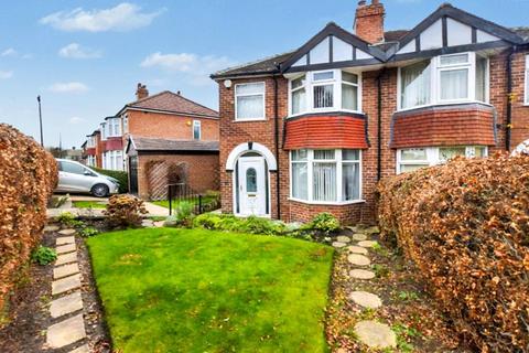 3 bedroom semi-detached house for sale, Dragon Road, Leeds, West Yorkshire