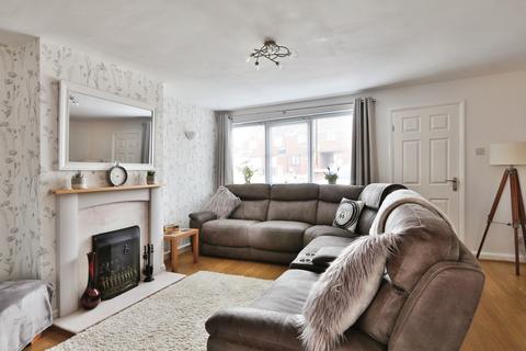 4 bedroom semi-detached house for sale, Main Street, Burstwick, Hull, HU12 9EB