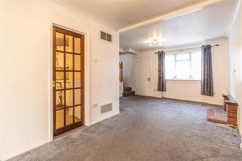 2 bedroom house for sale, Coniston, Southend-On-Sea SS2